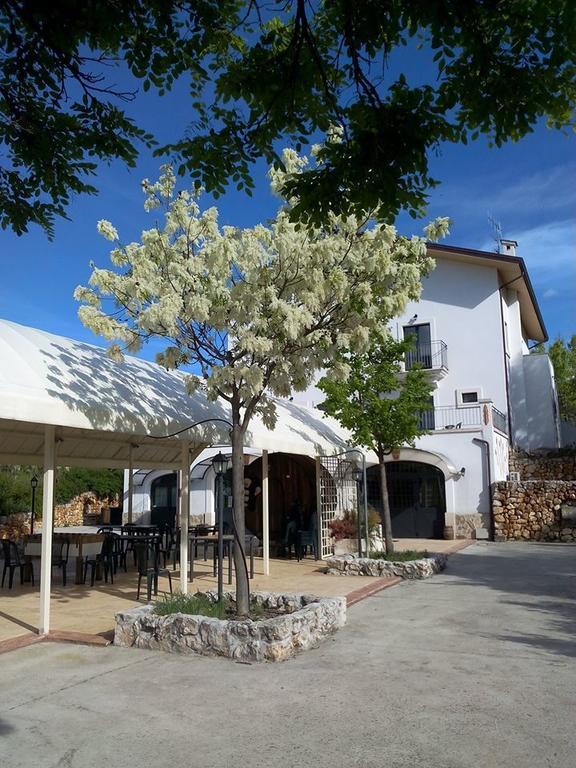 Locanda Dell'Asino D'Oro Villa Sulmona Luaran gambar
